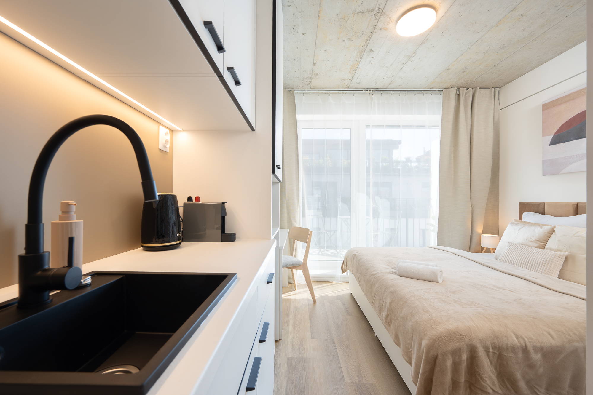 Studio byt s kuchyňským koutem